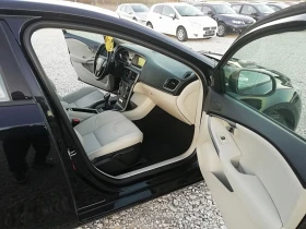 Volvo V40 2.0d kli navi 120, снимка 13