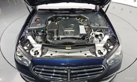 Mercedes-Benz E 300 HYBRID* 4MATIC* BURMESTER* ОБДУХВАНЕ* ХЕДЪП* LANE*, снимка 17