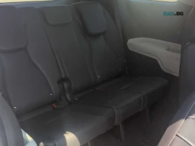 Kia Carnival SX Автокредит Цена до България, снимка 13