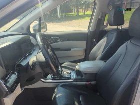 Kia Carnival SX Автокредит Цена до България, снимка 10