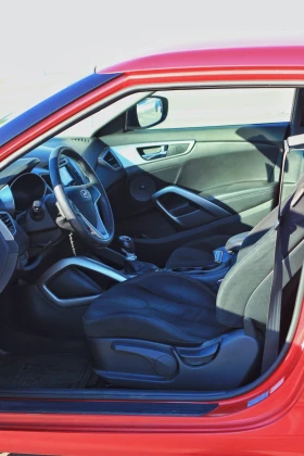 Обява за продажба на Hyundai Veloster  ~12 000 лв. - изображение 7 | Auto.bg Обява за продажба на Hyundai Veloster  ~12 000 лв. - изображение 7