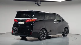 Toyota Alphard 4th Gen 2.5 Executive Hybrid AWD | Auto.bg — изображение 2