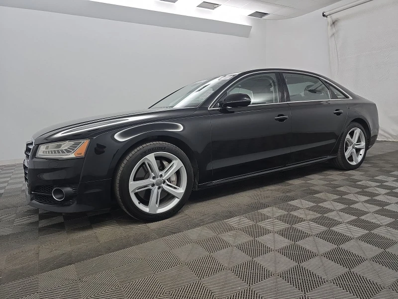 Audi A8, снимка 2 - Автомобили и джипове - 49429146