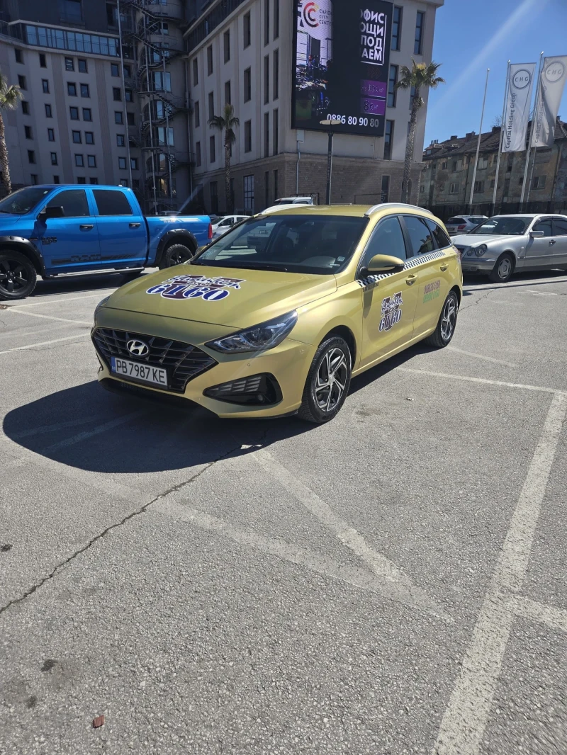 Hyundai I30 SW, снимка 2 - Автомобили и джипове - 49587961