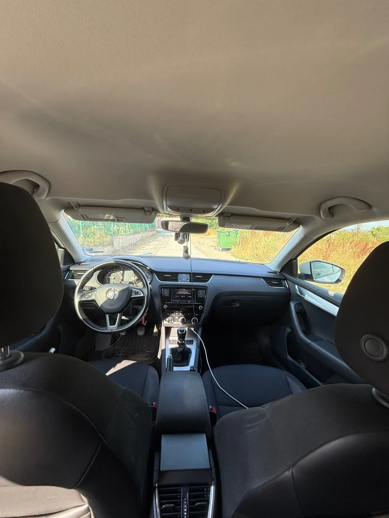Skoda Octavia 1.6Tdi Лизинг, снимка 7 - Автомобили и джипове - 51117832
