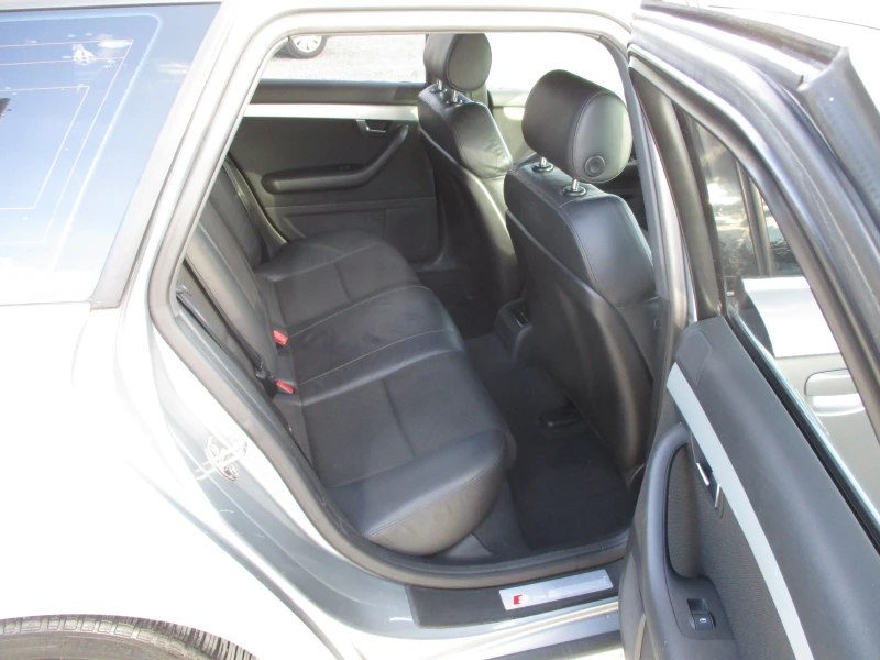 Audi A4 2.0TDI/140кс./S-LINE/КАТО НОВА, снимка 15 - Автомобили и джипове - 51894227