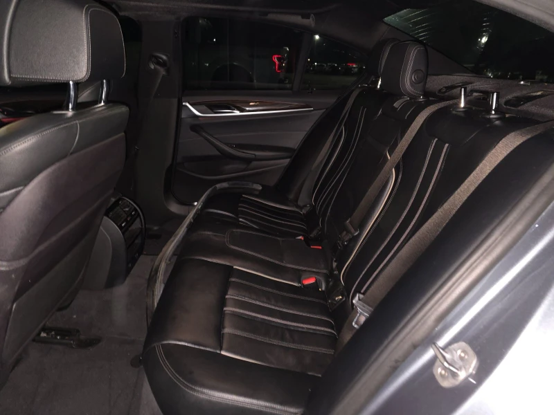 BMW 540 I / M-PACK / HEAD-UP / ПОДГРЕВИ, снимка 10 - Автомобили и джипове - 52383435