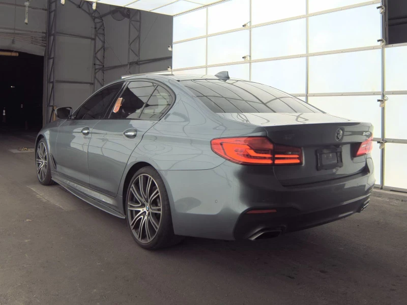 BMW 540 I / M-PACK / HEAD-UP / ПОДГРЕВИ, снимка 4 - Автомобили и джипове - 52383435