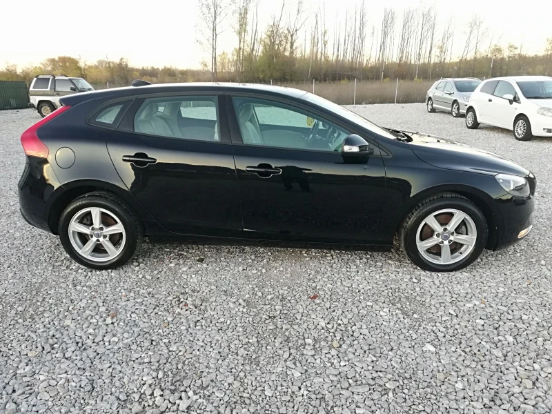 Volvo V40 2.0d kli navi 120, снимка 7 - Автомобили и джипове - 52489033