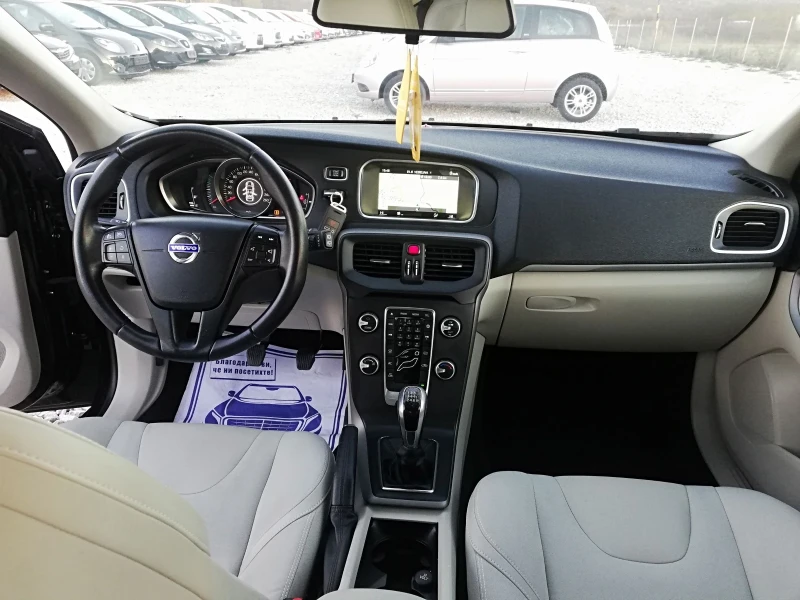 Volvo V40 2.0d kli navi 120, снимка 14 - Автомобили и джипове - 52489033