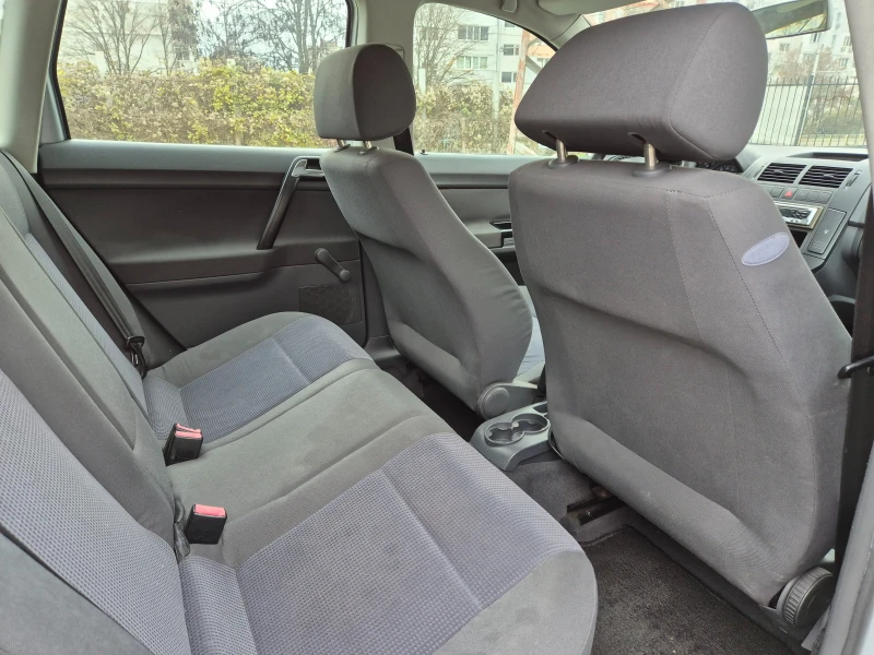 VW Polo 1.4 TDI-CLIMATRONIC, снимка 8 - Автомобили и джипове - 52892682