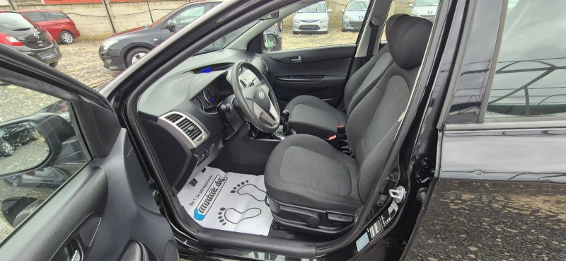 Hyundai I20 1.4, снимка 12 - Автомобили и джипове - 53230832