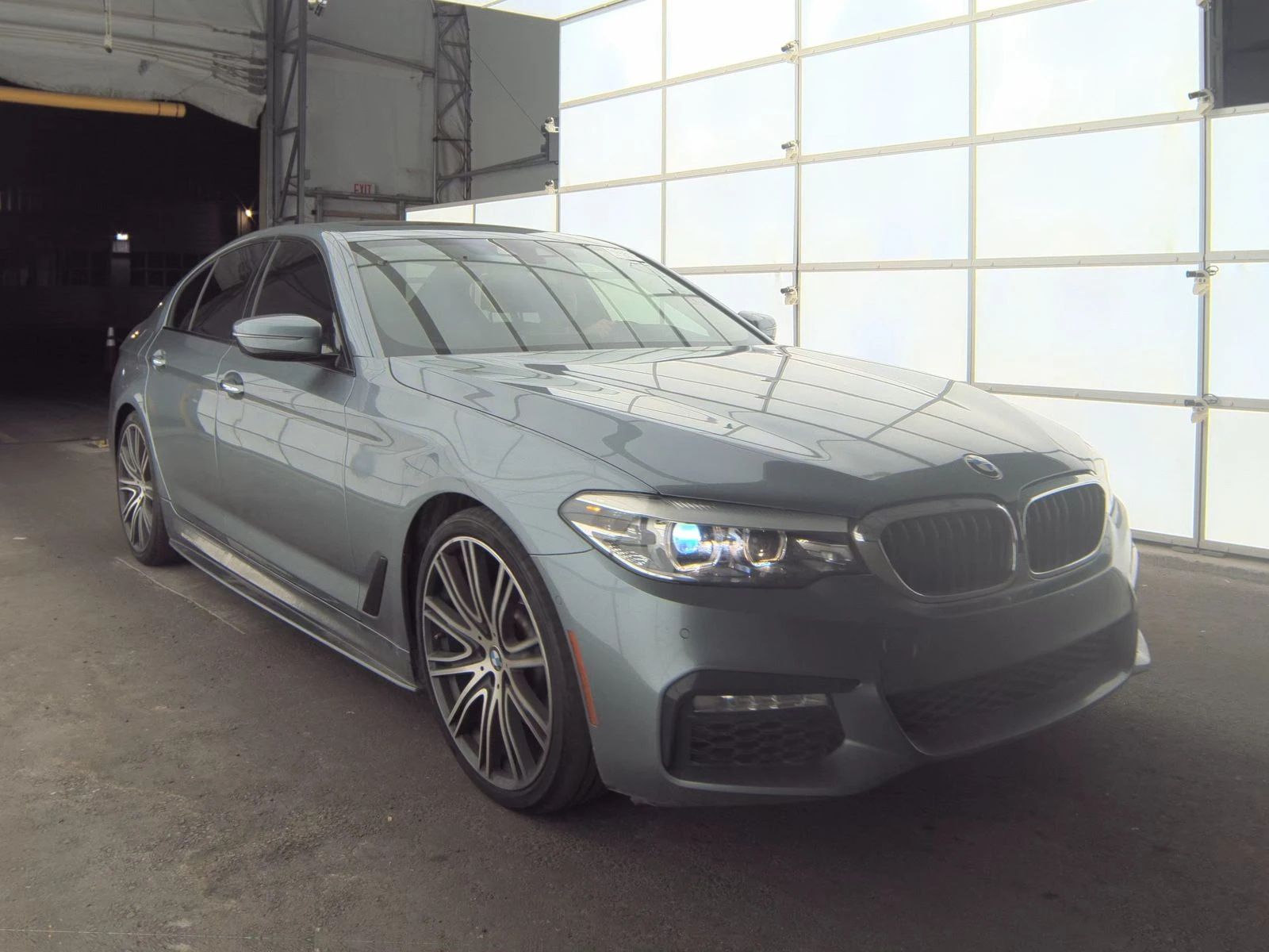 BMW 540 I / M-PACK / HEAD-UP / ПОДГРЕВИ, снимка 1