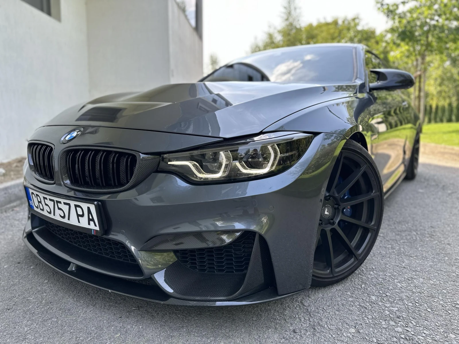 BMW M4 M PERFORMANCE OPTIC / 51000км - изображение 3