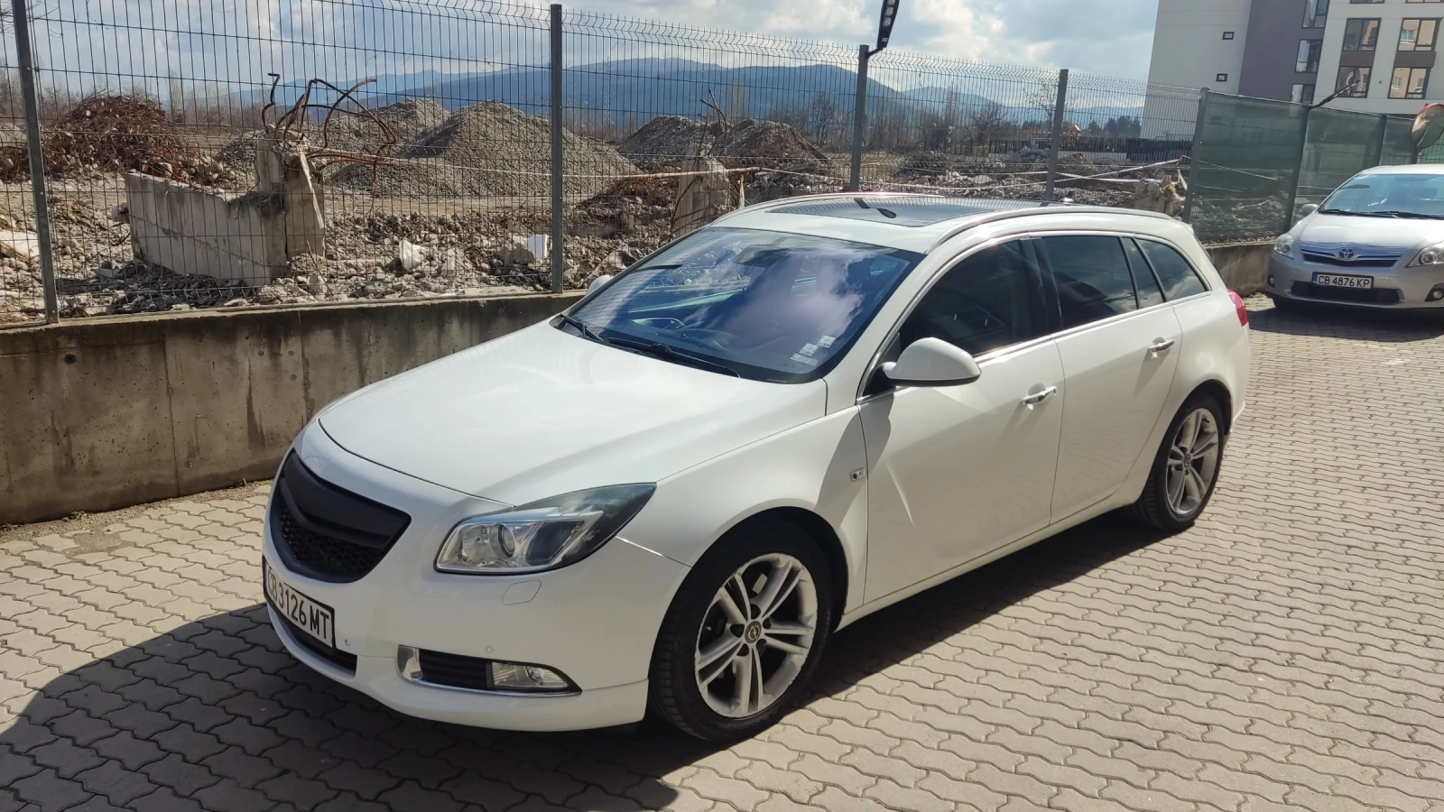 Opel Insignia 2.8 OPC Line 4х4 - изображение 2