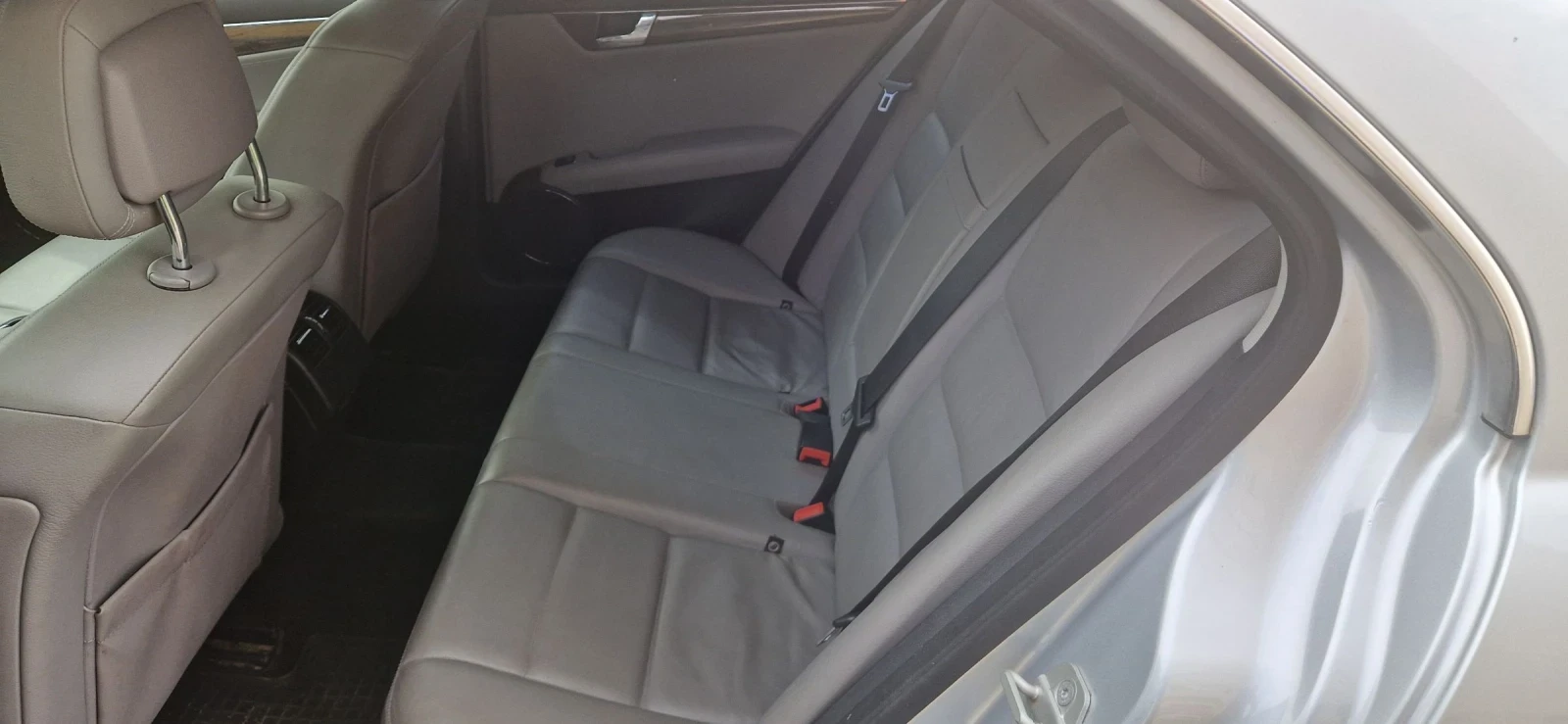 Mercedes-Benz C 320 C320 Avangarde - изображение 9