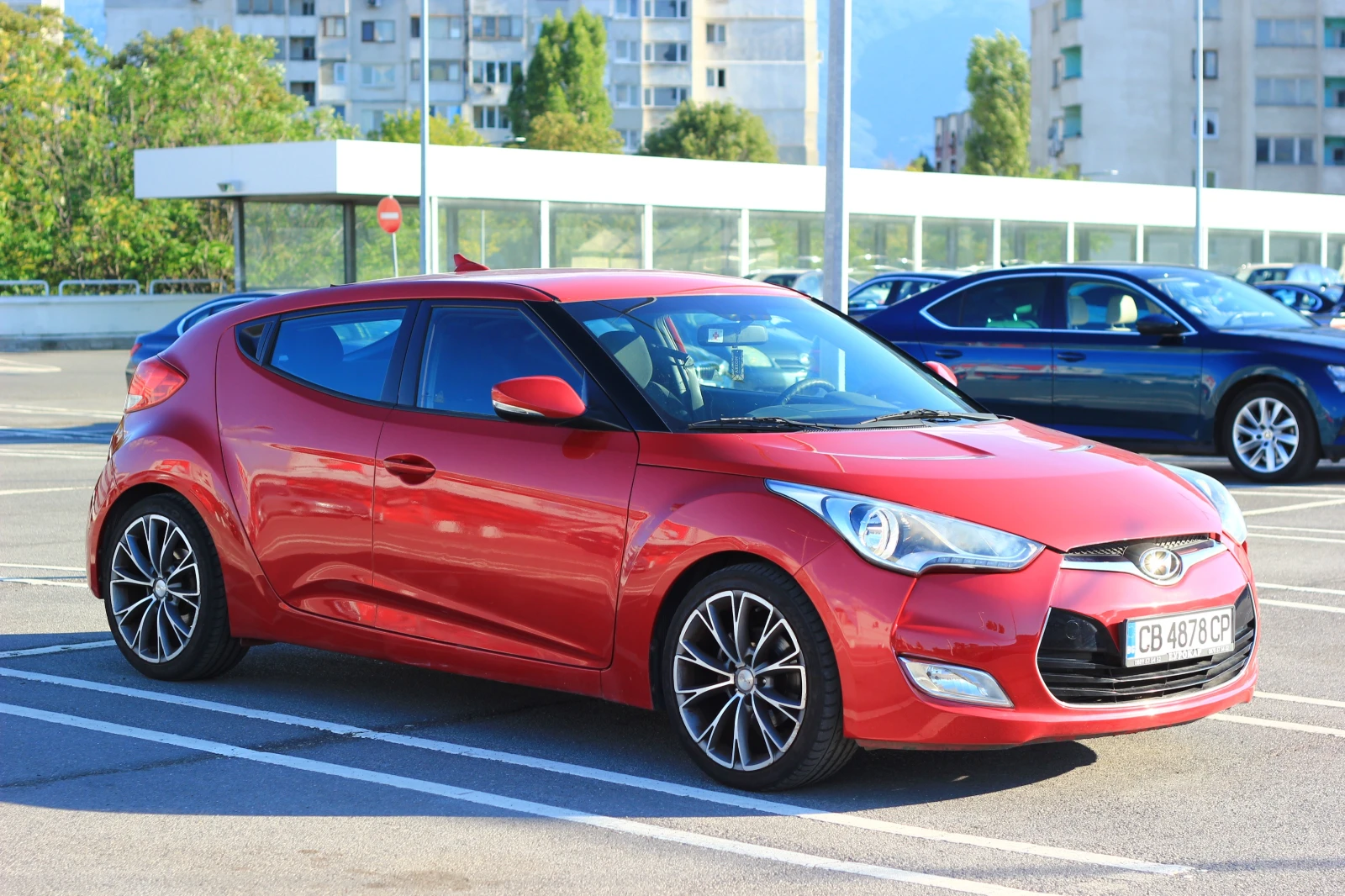 Hyundai Veloster   - изображение 6