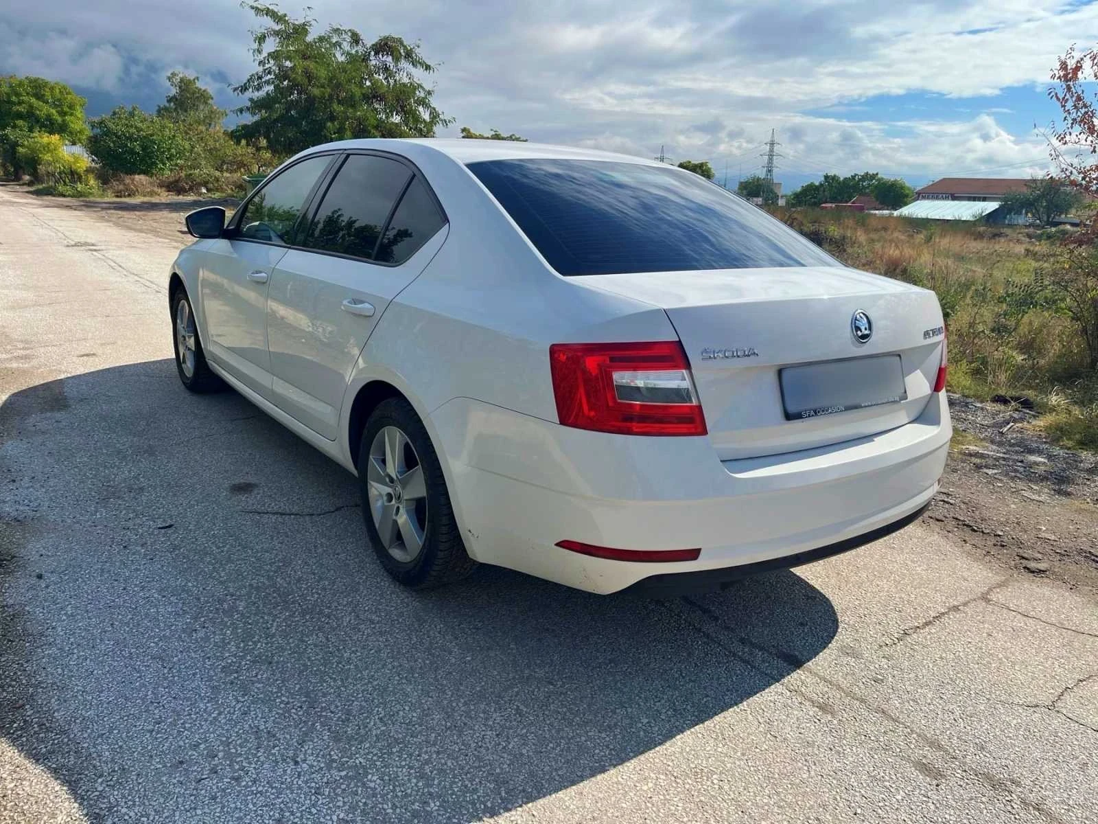 Skoda Octavia 1.6Tdi Лизинг - изображение 7