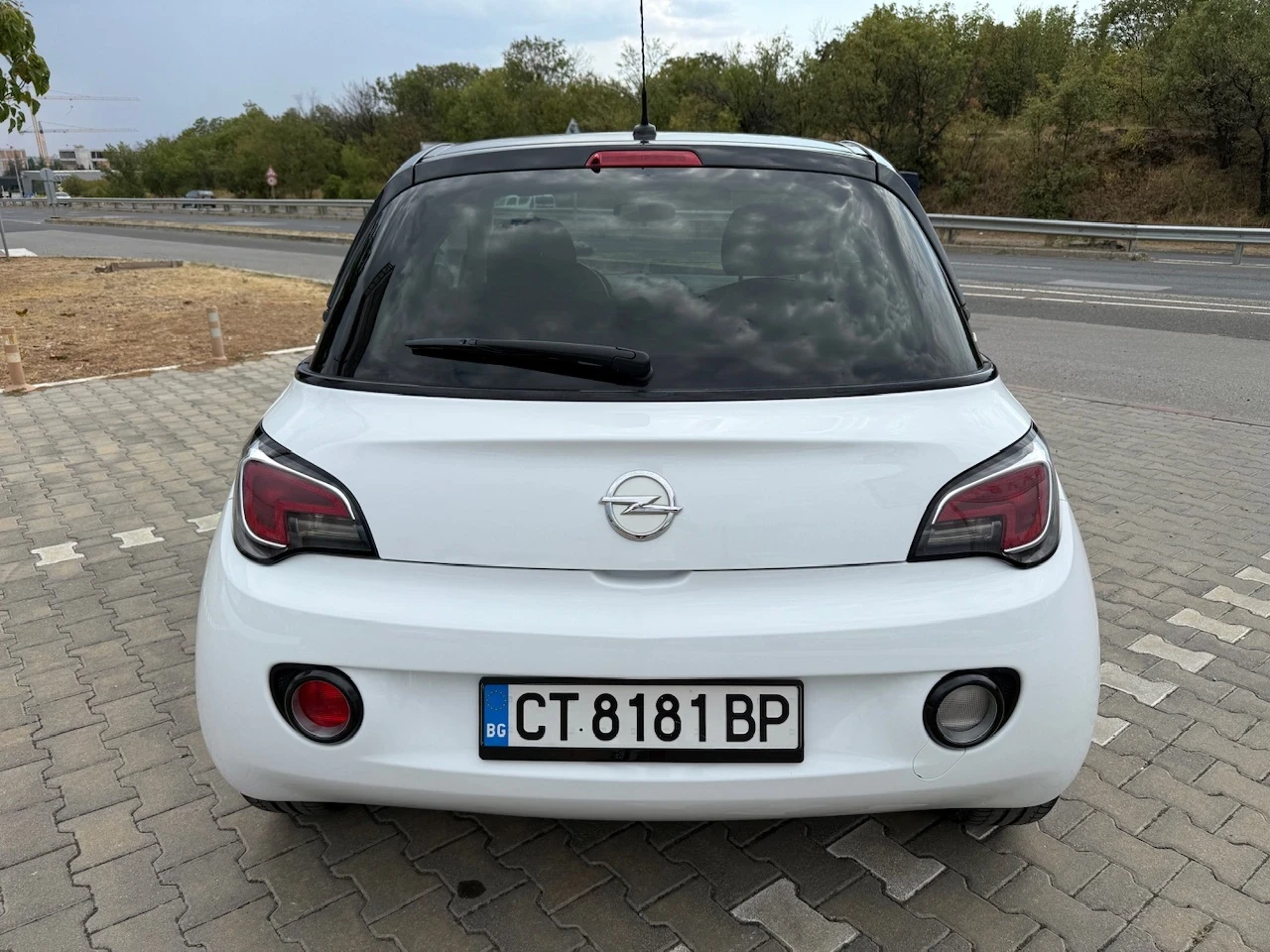Opel Adam * 1.4i* 87HP* AUTOMATIC* EURO6*  - изображение 5