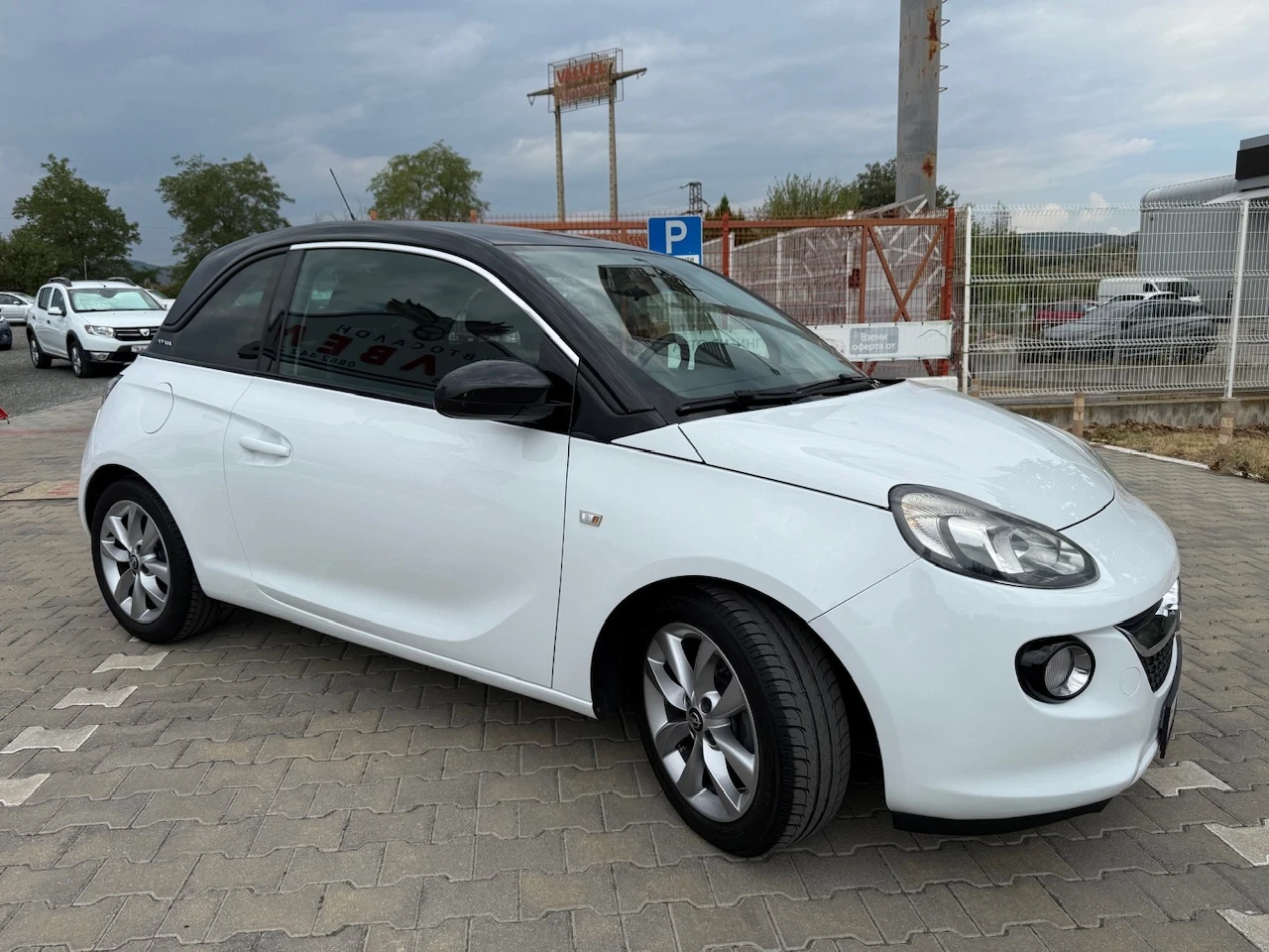 Opel Adam * 1.4i* 87HP* AUTOMATIC* EURO6*  - изображение 3
