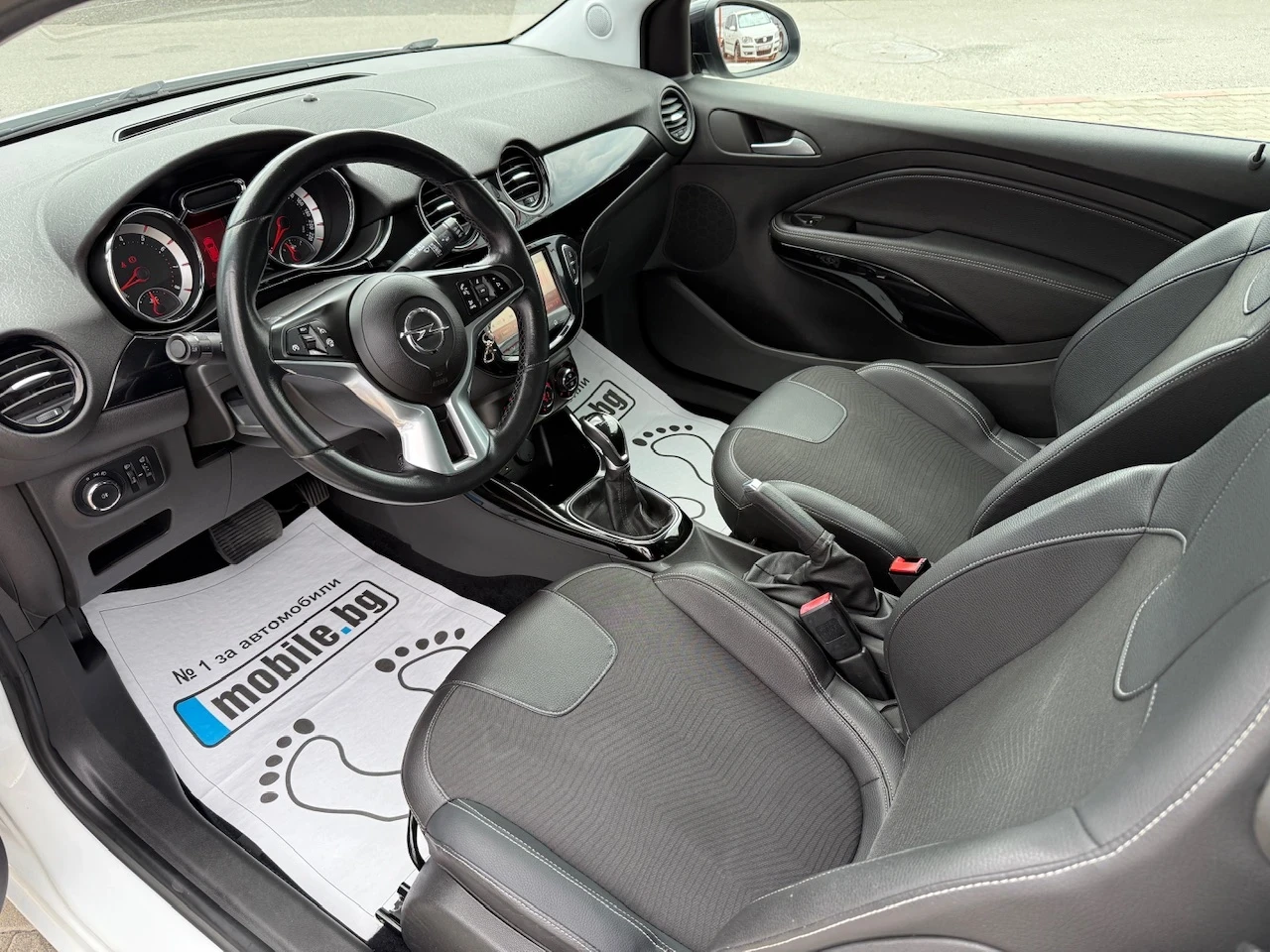 Opel Adam * 1.4i* 87HP* AUTOMATIC* EURO6*  - изображение 9