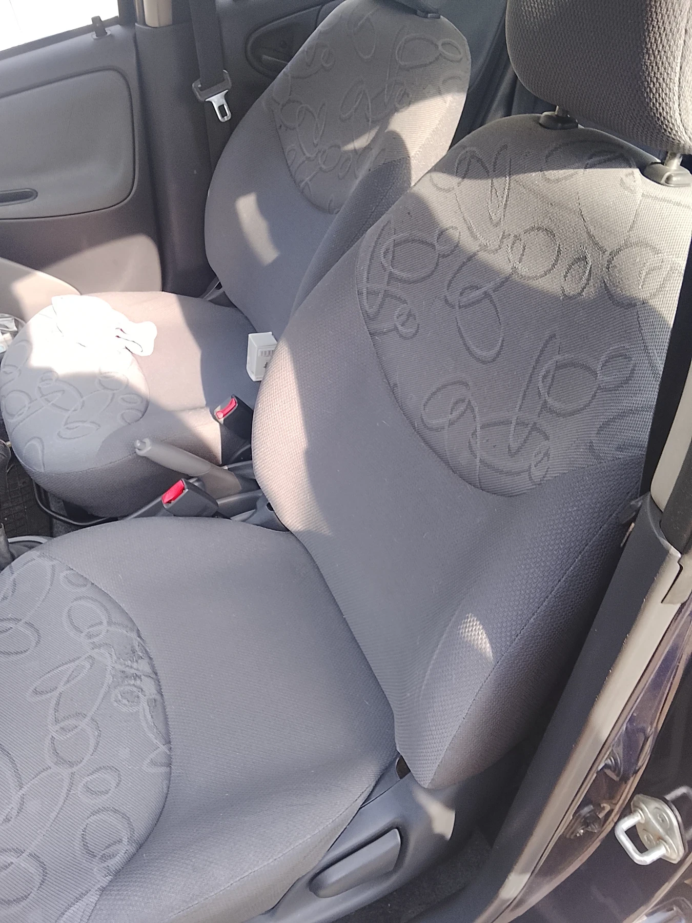 Toyota Yaris  - изображение 4