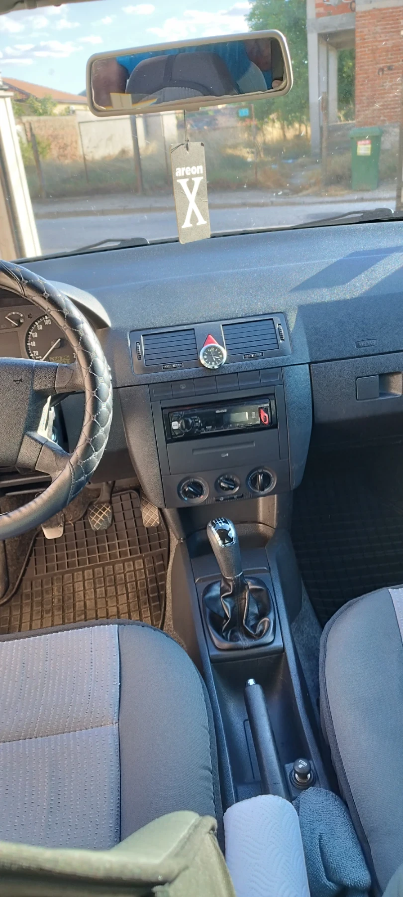 Skoda Fabia Дизел  - изображение 10