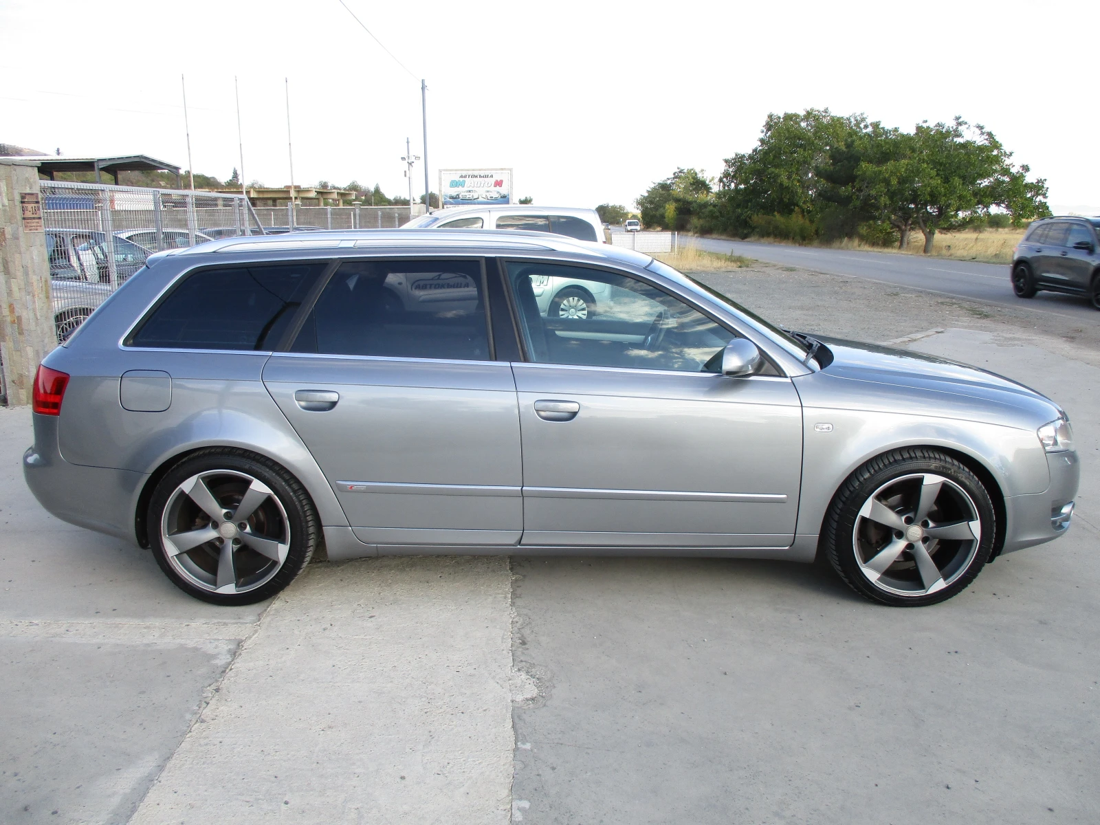 Audi A4 2.0TDI/140кс./S-LINE/КАТО НОВА - изображение 3