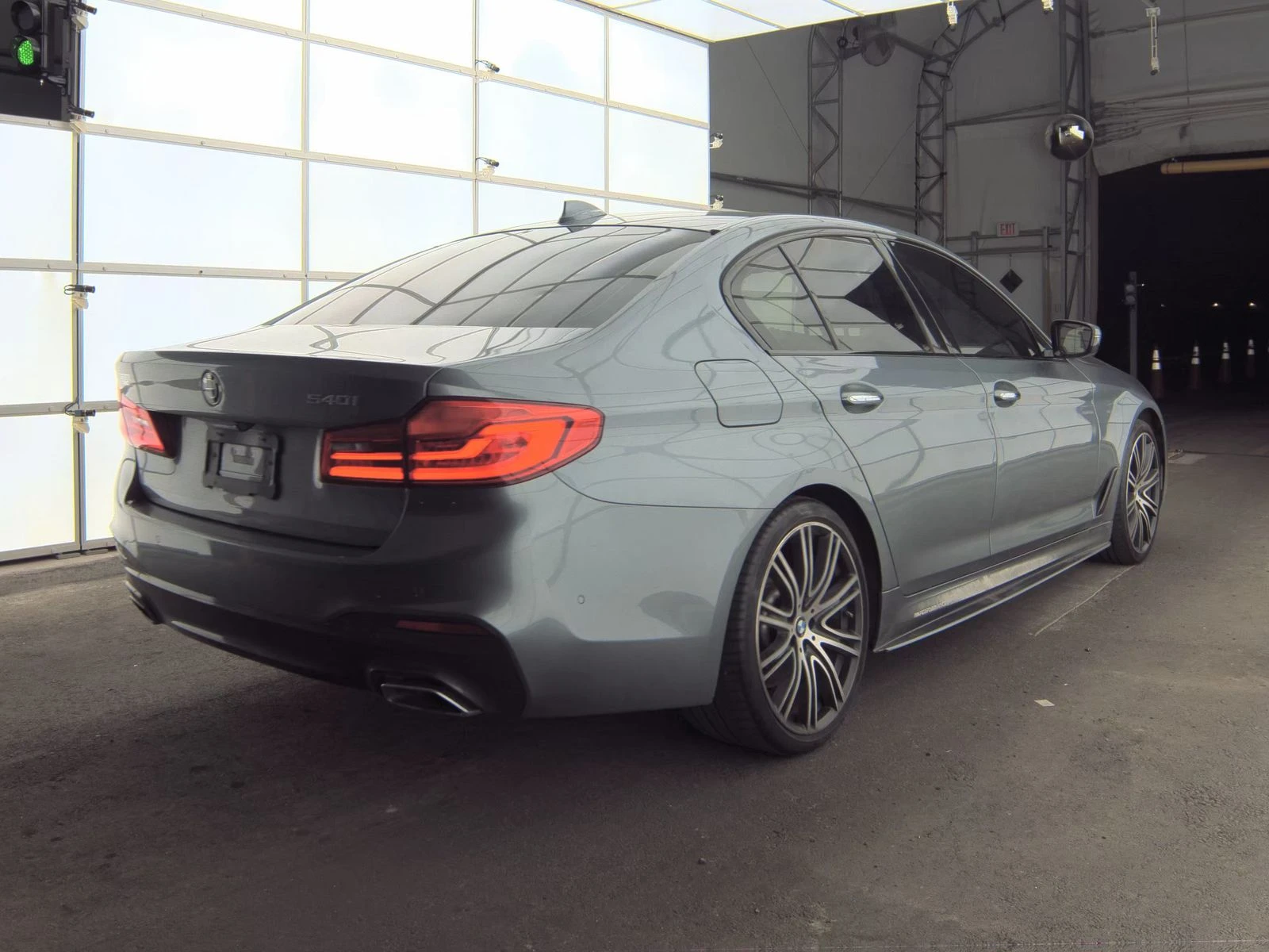 BMW 540 I / M-PACK / HEAD-UP /  | Mobile.bg   6
