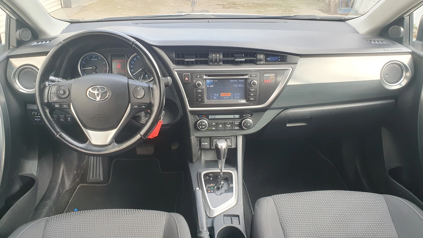 Toyota Auris 1.6 i START Edition - изображение 8