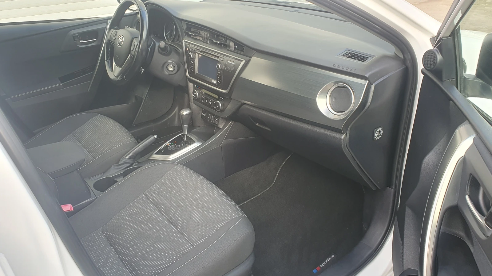 Toyota Auris 1.6 i START Edition | Mobile.bg � ����������� 12