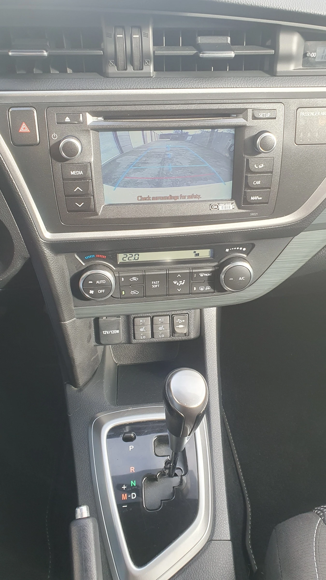 Toyota Auris 1.6 i START Edition - изображение 10