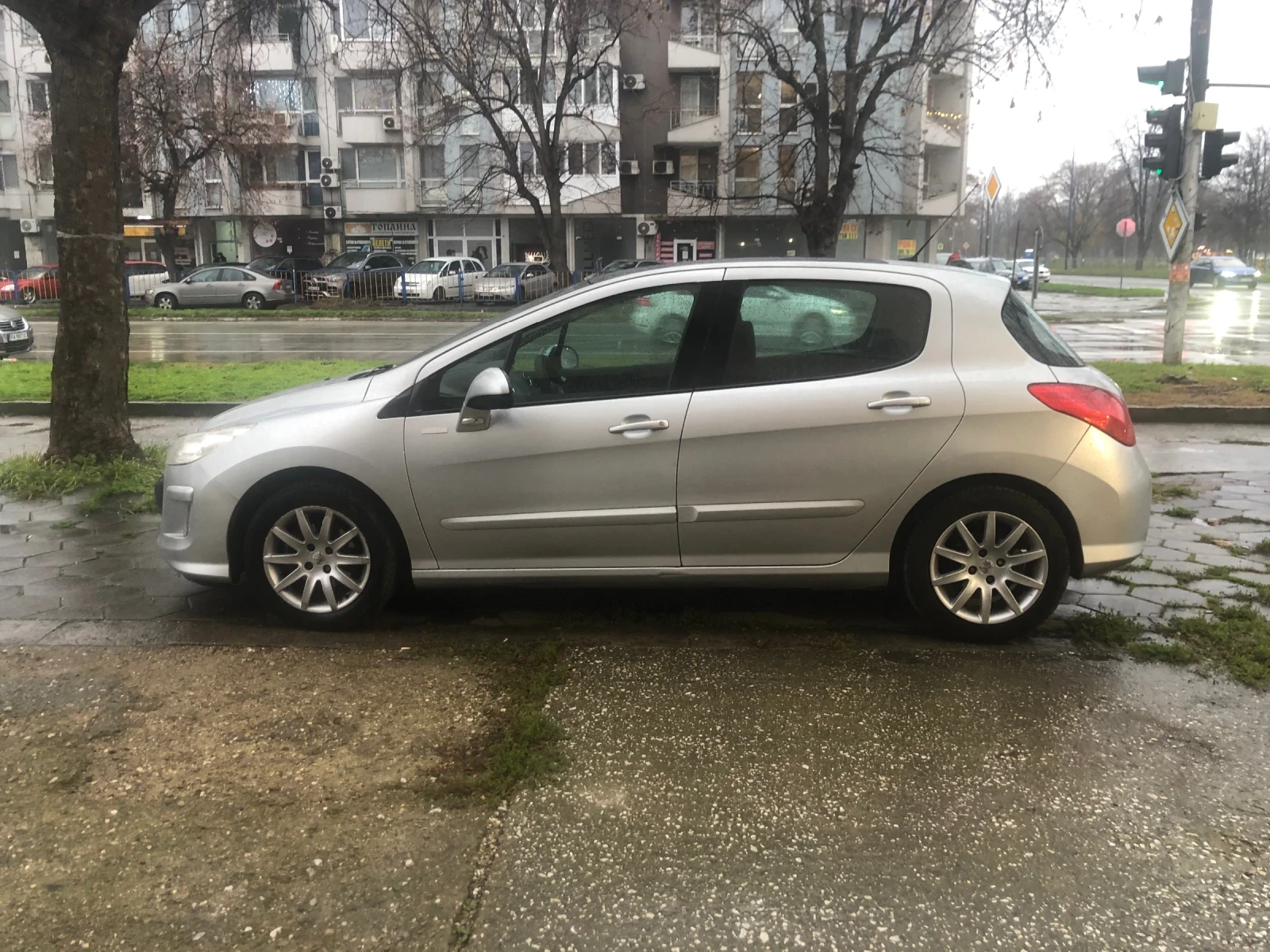 Peugeot 308 1.6 HDI  - изображение 7