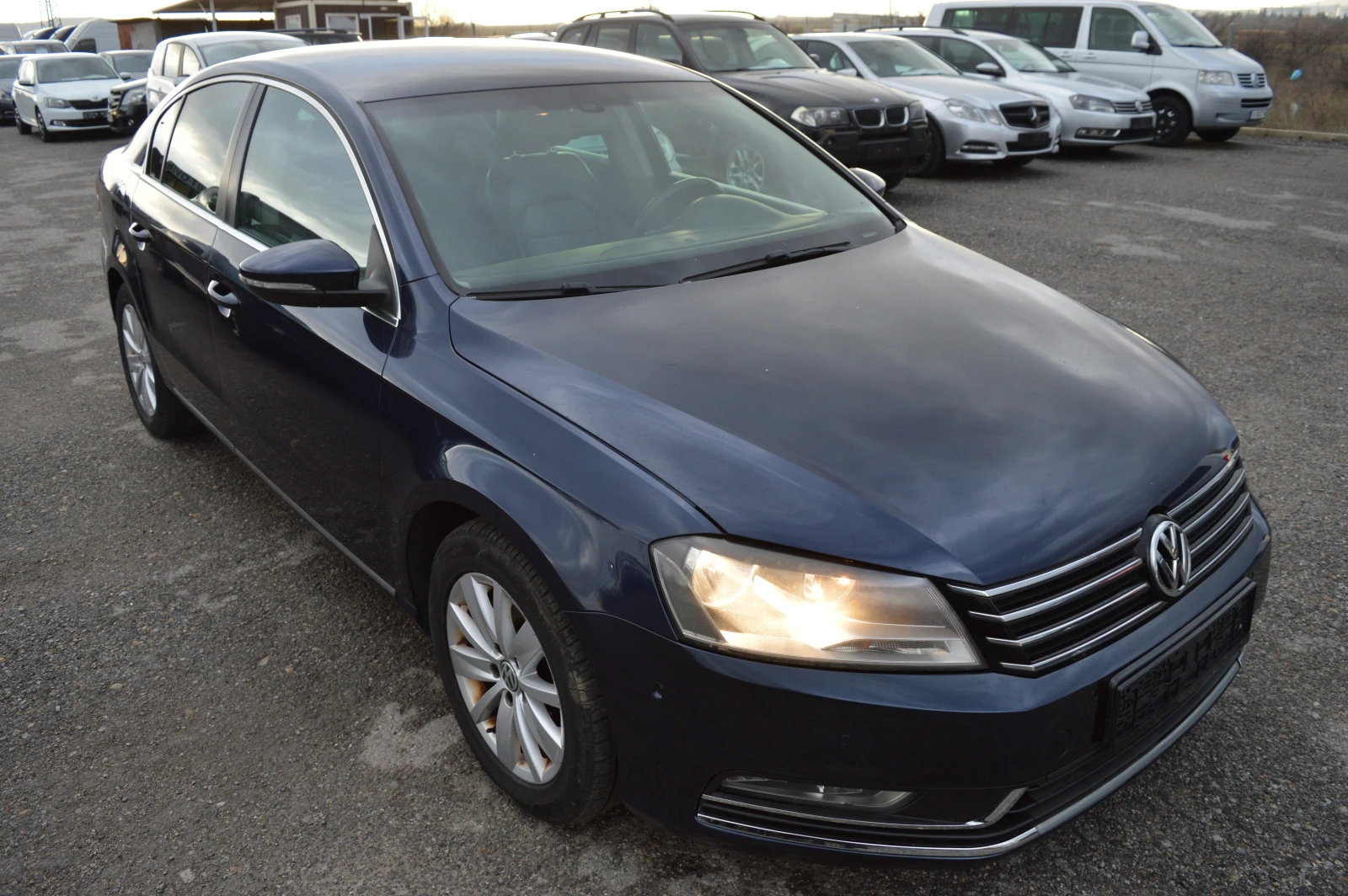 VW Passat 1.6TDI-DSG-FULL EKSTRI-HIGHLINE - изображение 3
