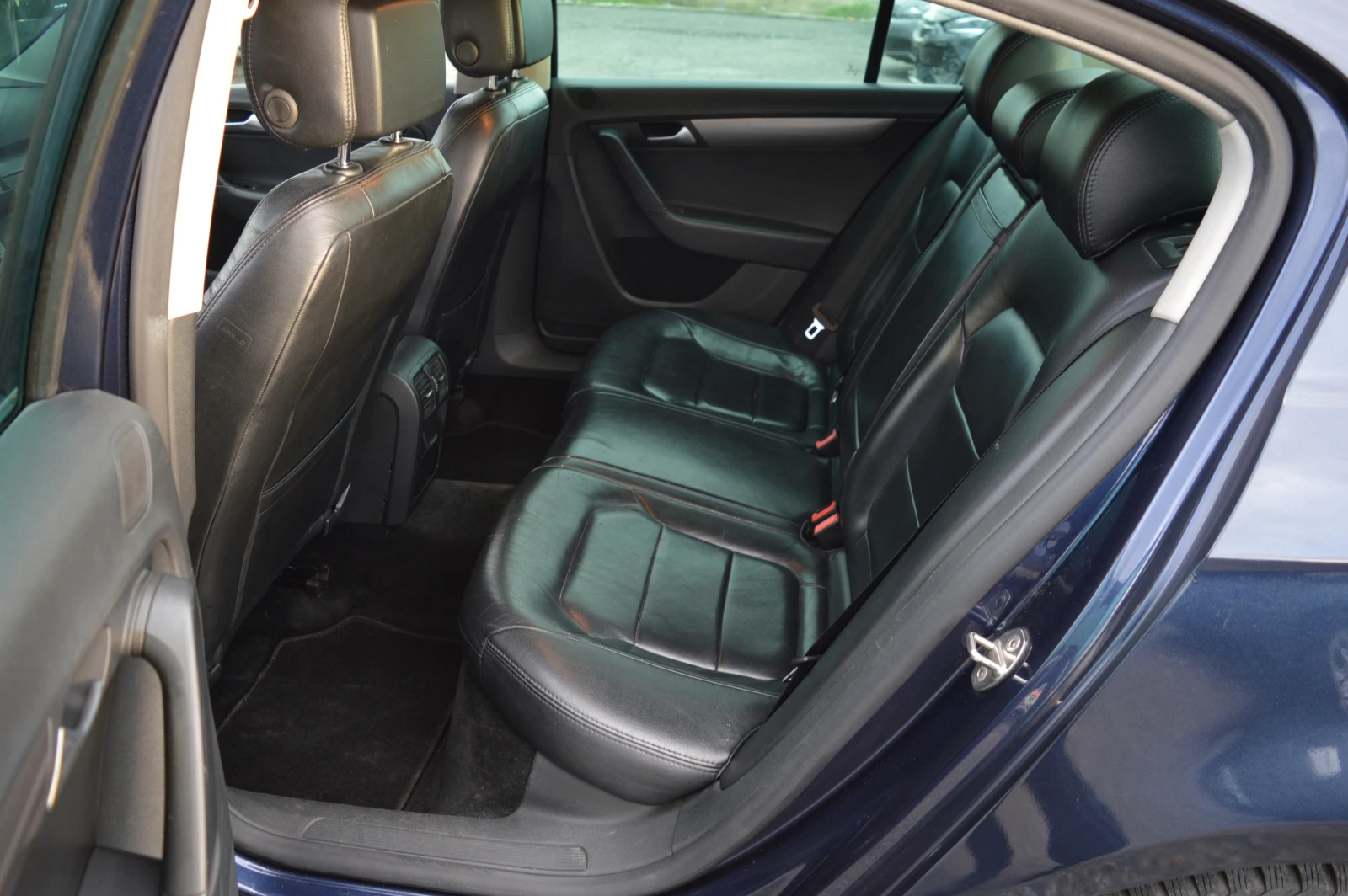 VW Passat 1.6TDI-DSG-FULL EKSTRI-HIGHLINE | Mobile.bg � ����������� 11