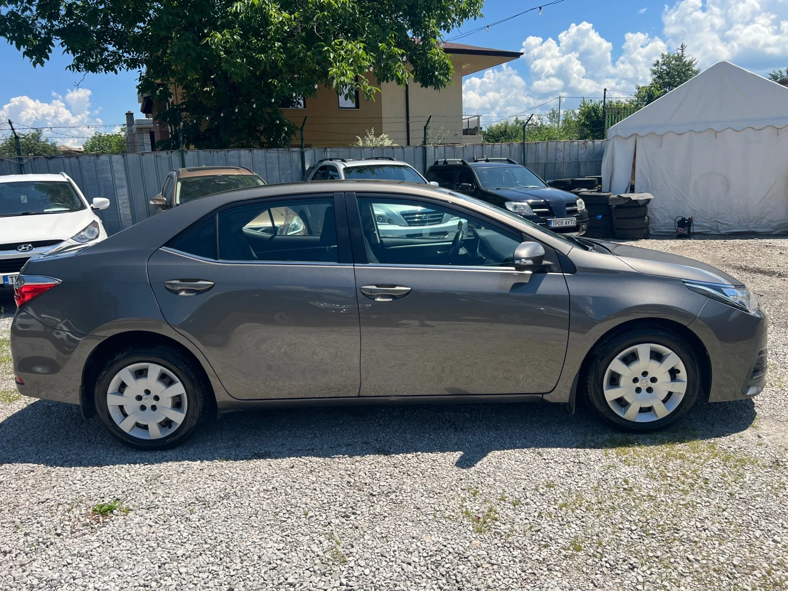 Toyota Corolla 1.4D4D/90p.s-EURO 6B, снимка 4 - Автомобили и джипове - 53192033