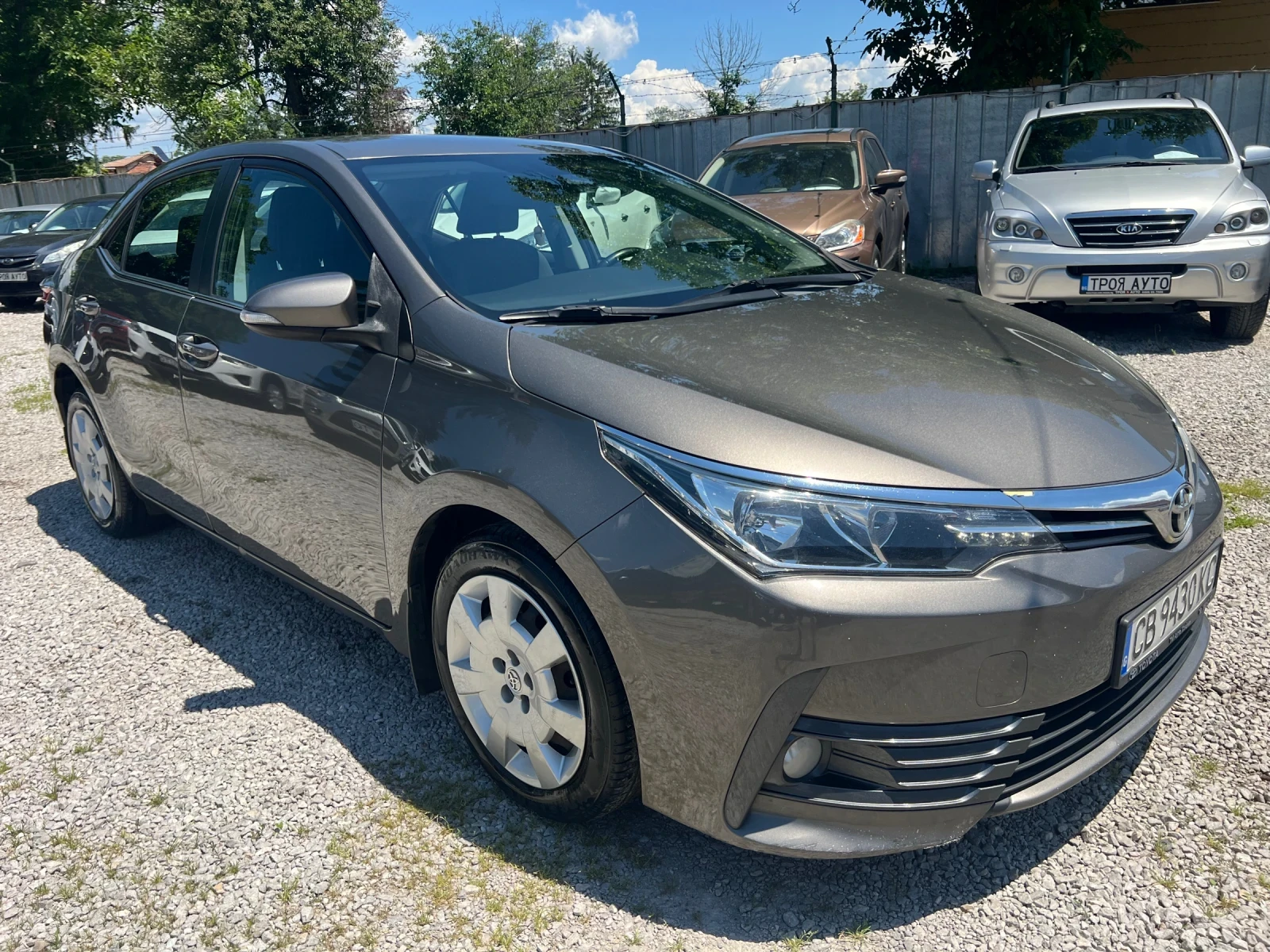 Toyota Corolla 1.4D4D/90p.s-EURO 6B, снимка 3 - Автомобили и джипове - 53192033