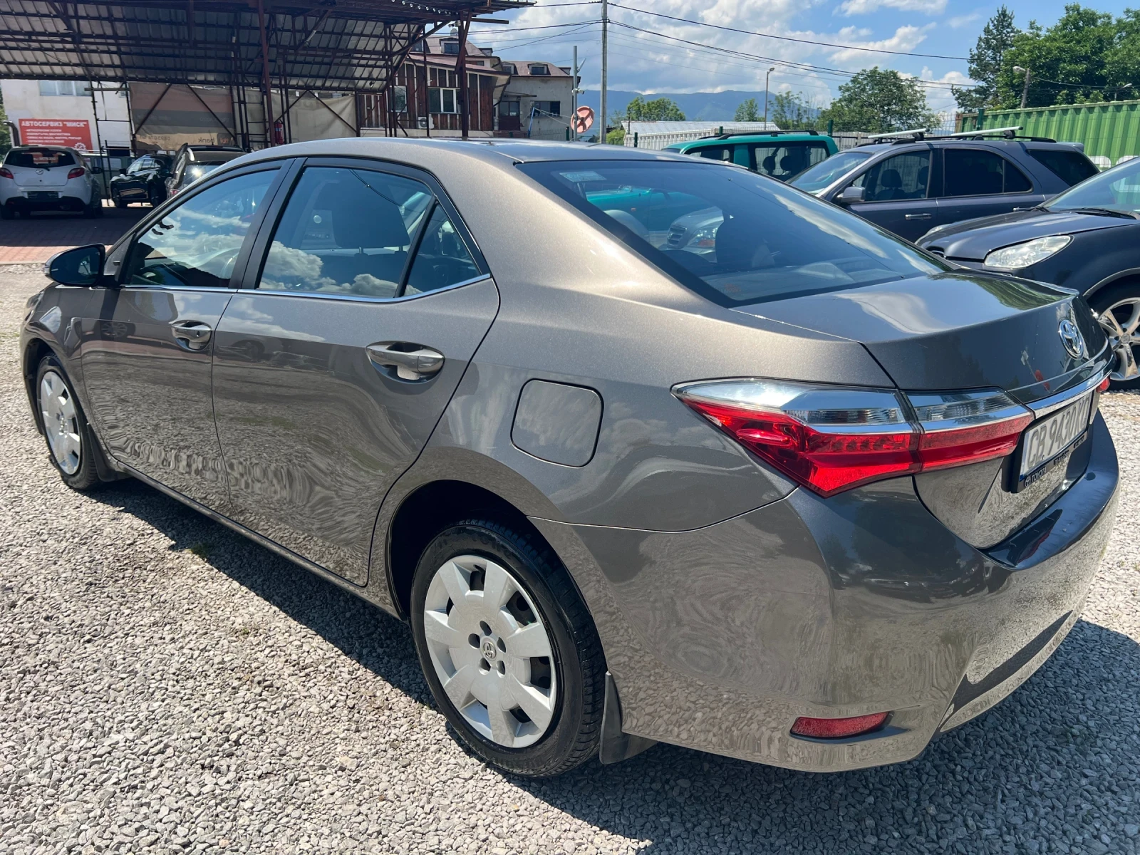 Toyota Corolla 1.4D4D/90p.s-EURO 6B, снимка 7 - Автомобили и джипове - 53192033