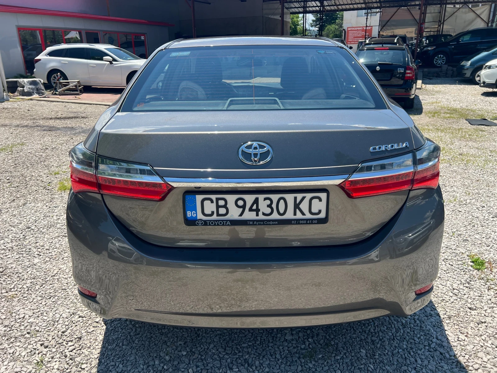 Toyota Corolla 1.4D4D/90p.s-EURO 6B, снимка 6 - Автомобили и джипове - 53192033