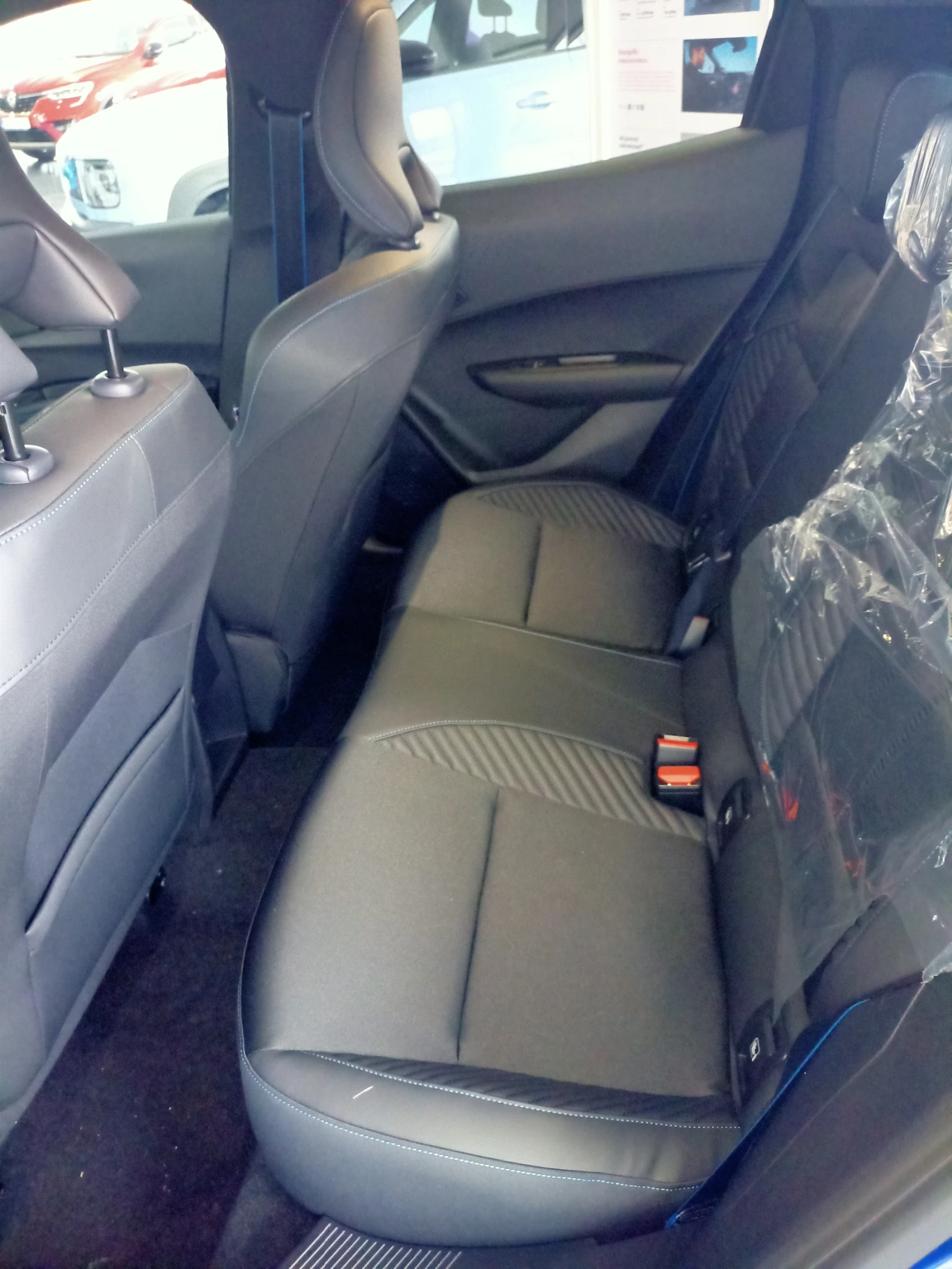 Renault Clio 2900���� �� ����������, 1.8 Hybrid Esprit Alpine | Mobile.bg � ����������� 14