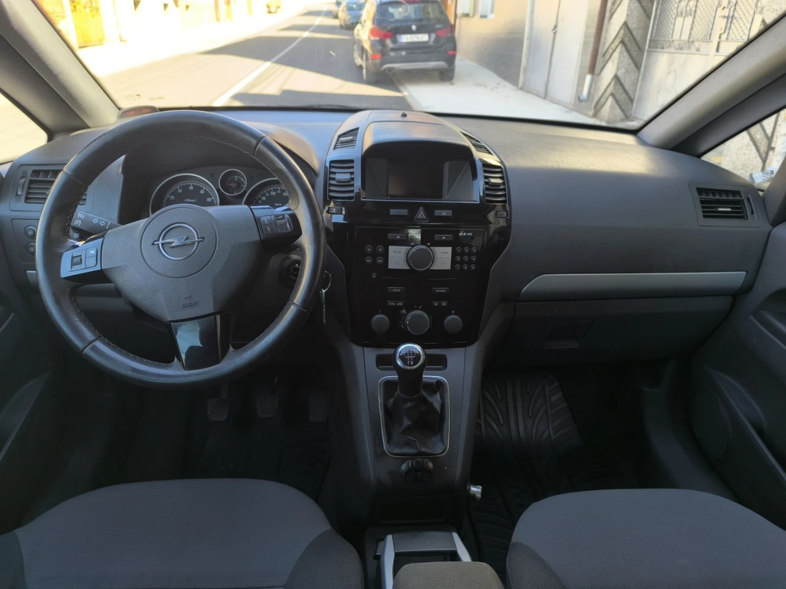 Opel Zafira 1.8, снимка 7 - Автомобили и джипове - 53785784