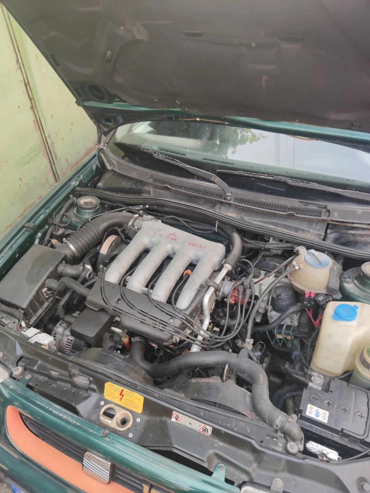 Seat Toledo 2.0I -150 к.с , снимка 8 - Автомобили и джипове - 53830685