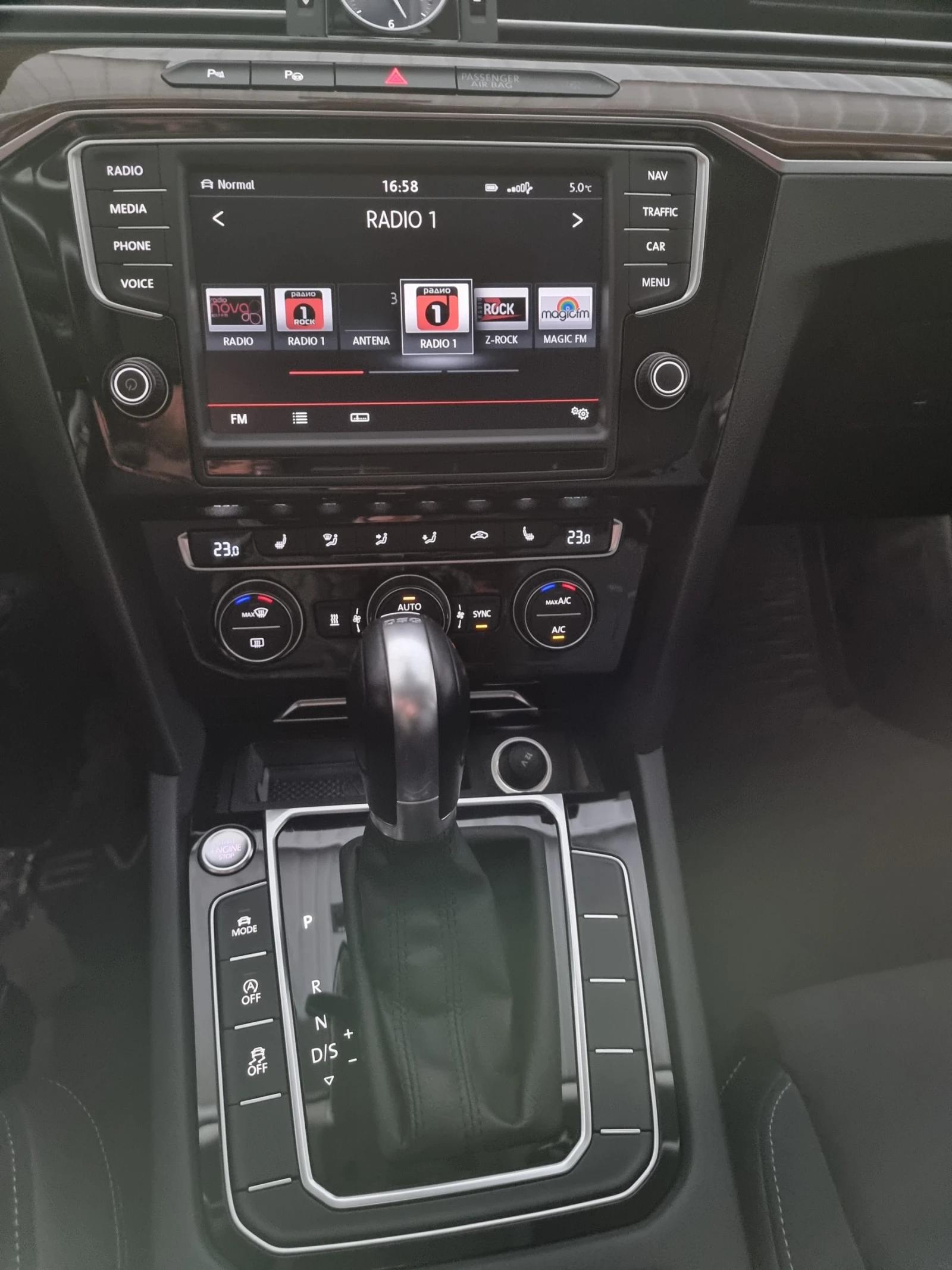 VW Alltrack 2.0 BI-TDI 240hpFULL , снимка 7 - Автомобили и джипове - 54138755