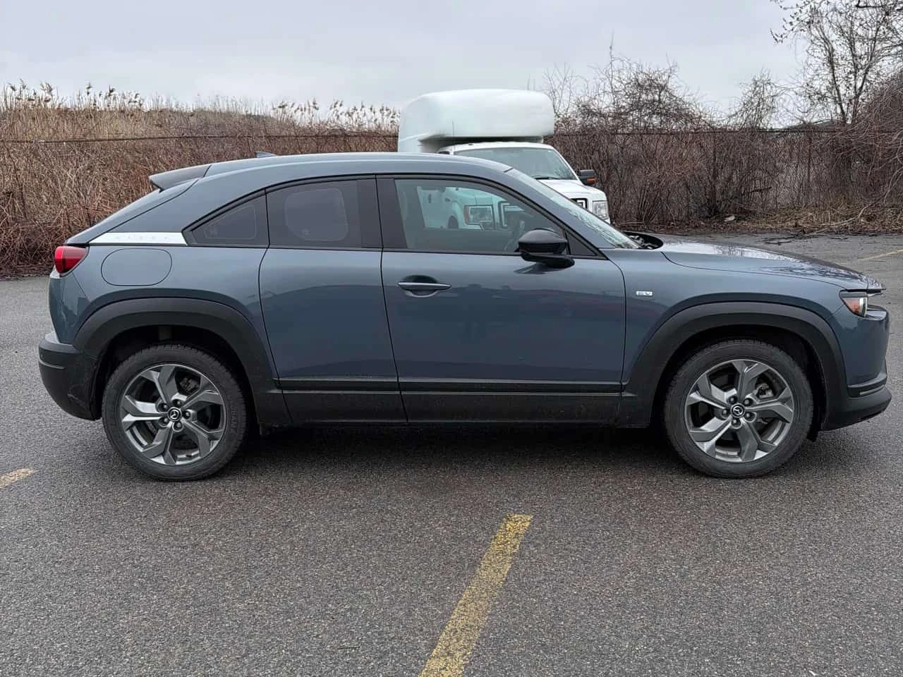 Mazda MX-30 * GT * CARFAX * ДВА КЛЮЧА * 360 КАМЕРИ, снимка 3 - Автомобили и джипове - 54219396