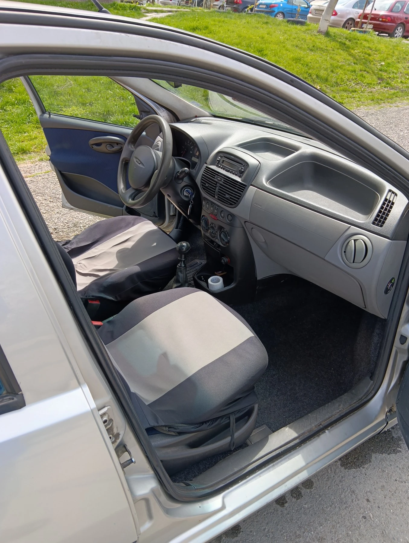 Fiat Punto, снимка 6 - Автомобили и джипове - 54285717