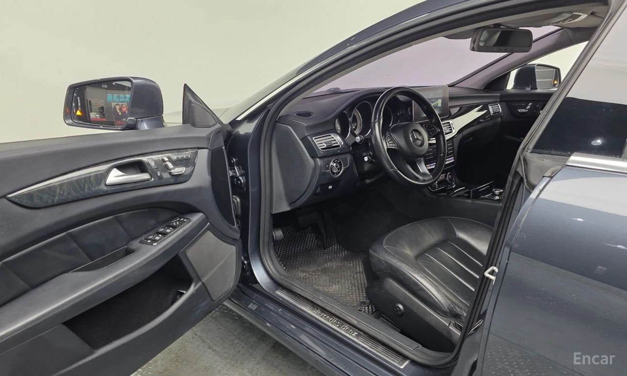 Mercedes-Benz CLS 350 4MATIC* �������* ���������* �������* ������ | Mobile.bg � ����������� 9