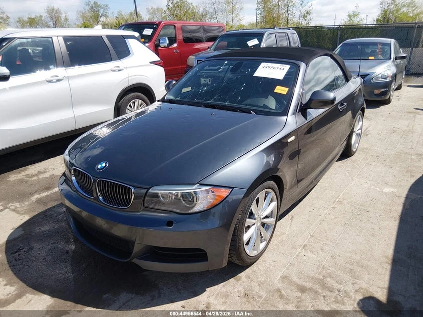 BMW 135 3.0l I, снимка 2 - Автомобили и джипове - 54410387