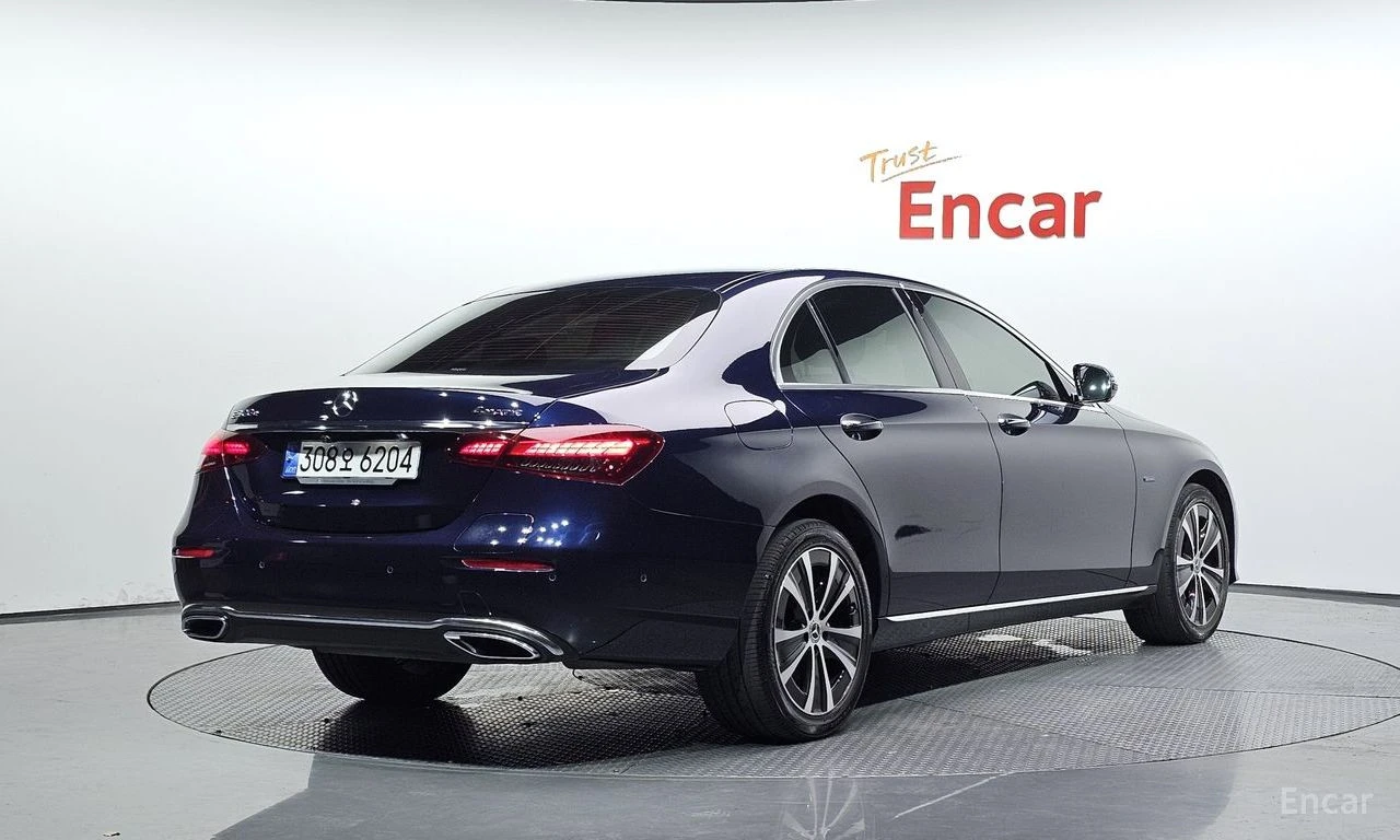 Mercedes-Benz E 300 HYBRID* 4MATIC* BURMESTER* ���������* �����* LANE* | Mobile.bg � ����������� 2
