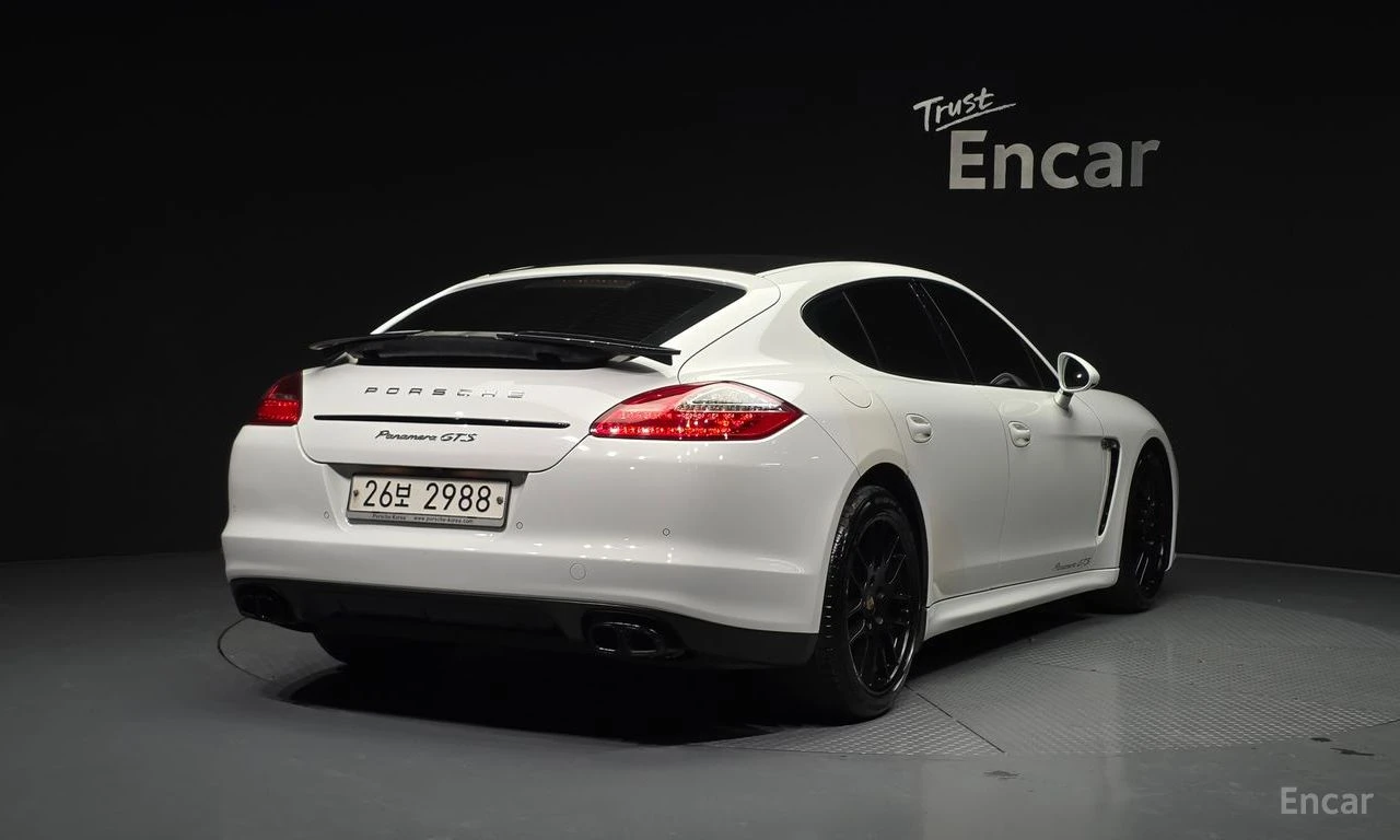 Porsche Panamera GTS* PDK* , снимка 2 - Автомобили и джипове - 55213377