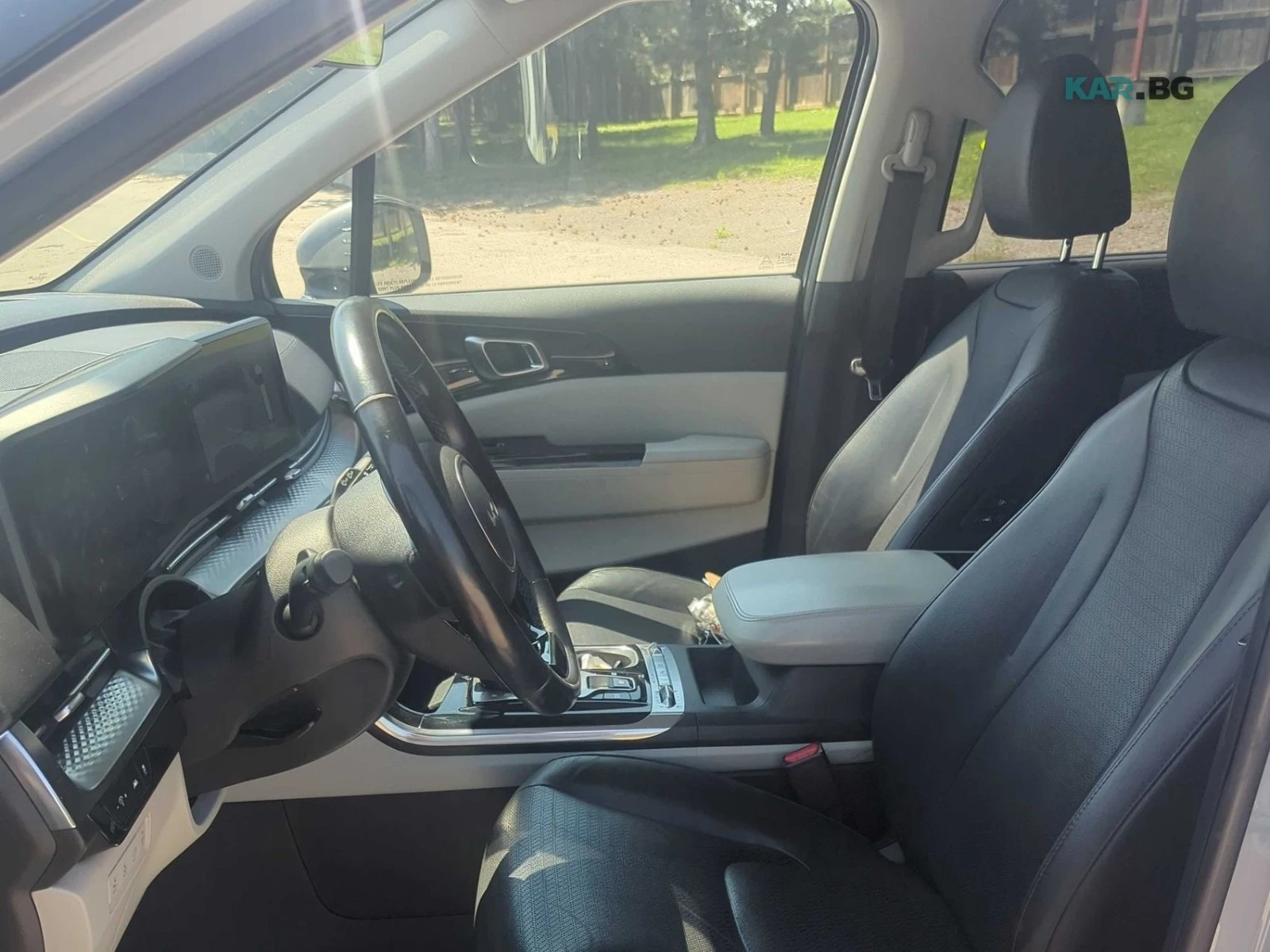 Kia Carnival SX Автокредит Цена до България, снимка 10 - Автомобили и джипове - 55278483
